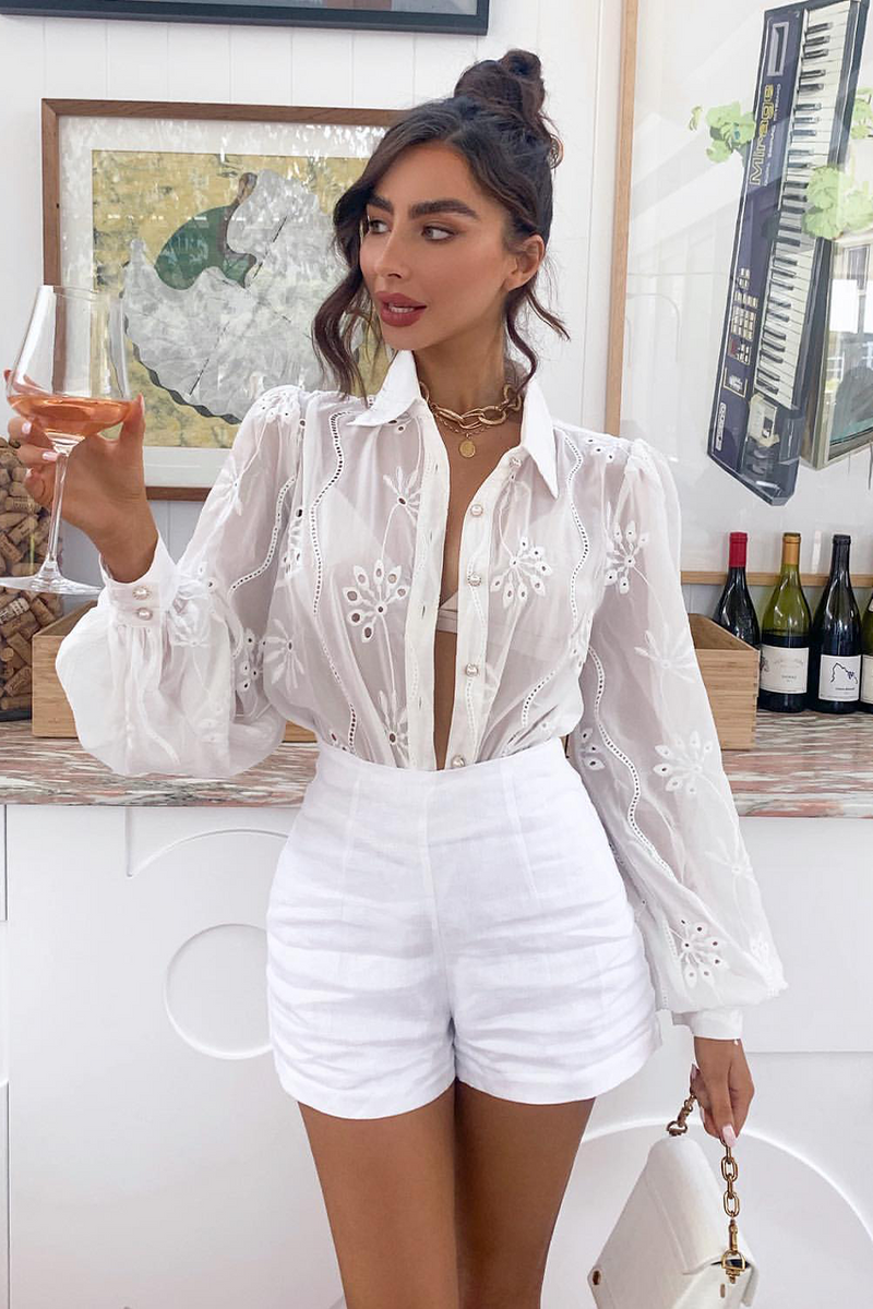 Knowles Blouse in White – Hanellei